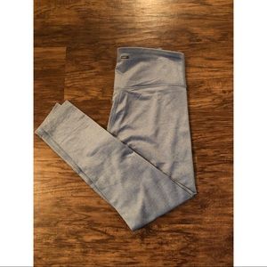 Mondetta light blue/gray chevron leggings